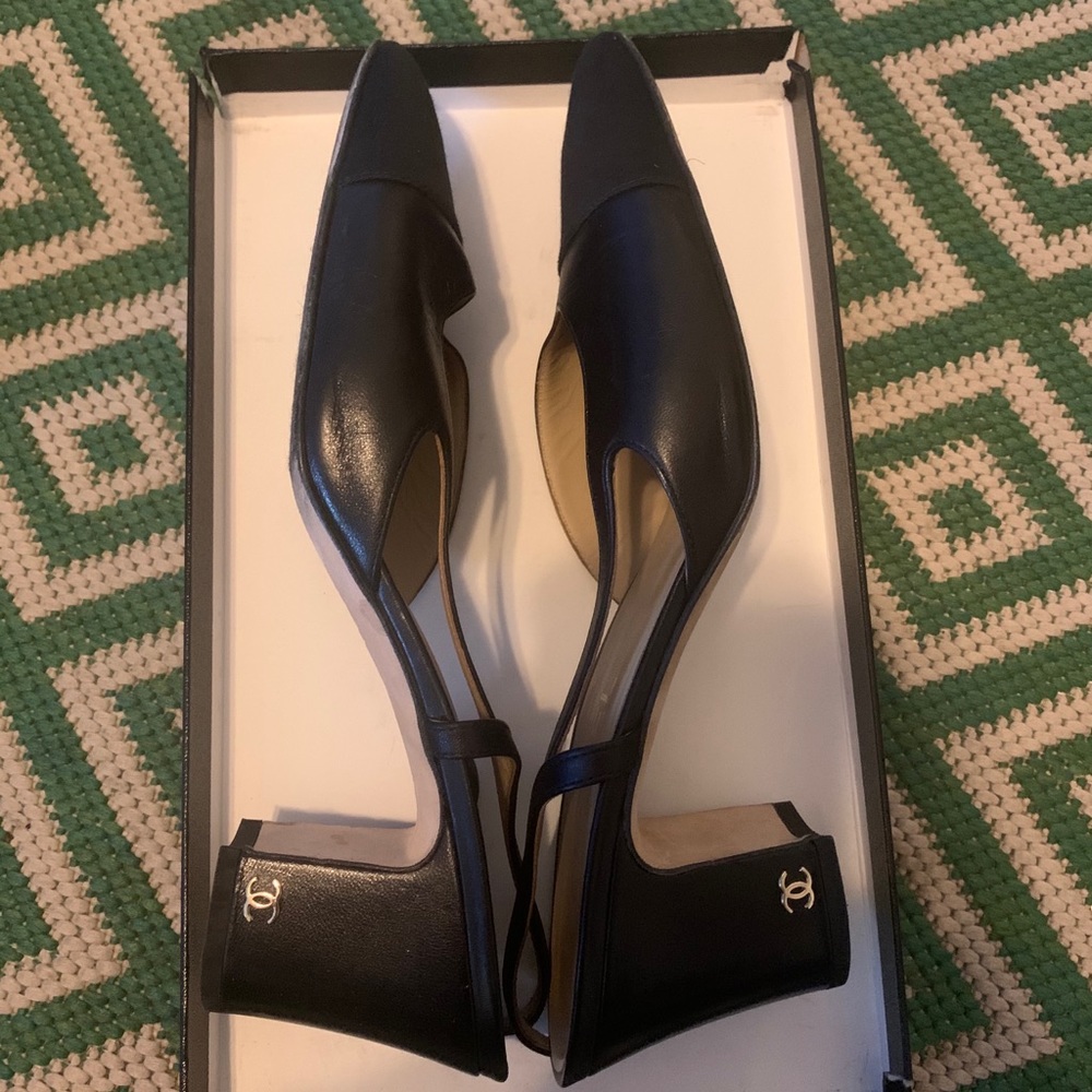 Classic Chanel Lambskin Slingbacks